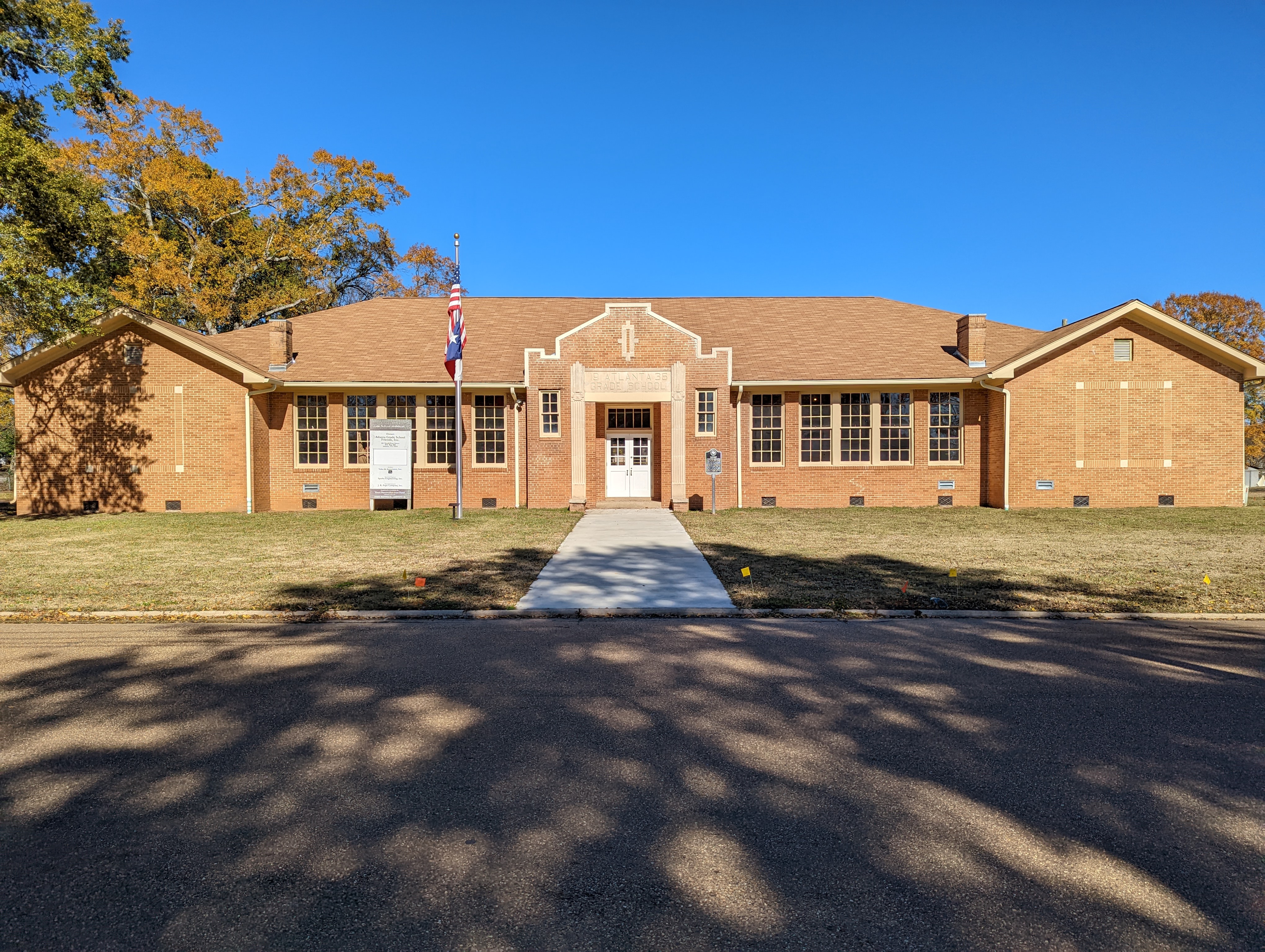 Architexas Photo of Atlanta-Miller Grade School